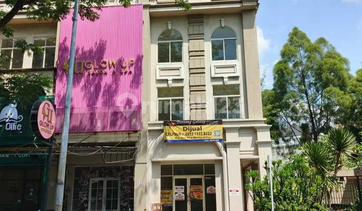 ..... Harga Termurah .... Turun Harga .... Dijual Ruko Siap Huni 3 Lantai di Hook Via Lelang Negara Secara Cash di Grand Galaxy City Blok Rgg 38, Galaxy, Bekasi