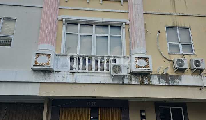 ..... Harga Termurah ..... Dijual Ruko 3 Lantai Via Lelang Negara Secara Cash di Rukan Crown Palace Blok D/20, Jl. Dr. Soepomo No.231, Tebet, Jakarta Selatan