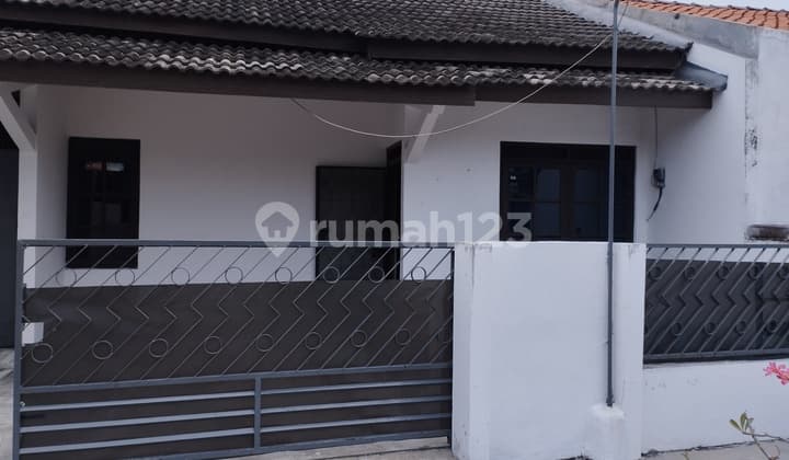 Disewakan Rumah siap huni,lokasi tengah kota ,Di TlogoTimun Semarang
