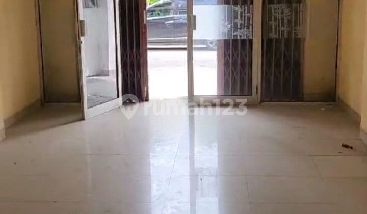 Ruko 4x16.5 3lt di daanmogot baru sebrang mall nego