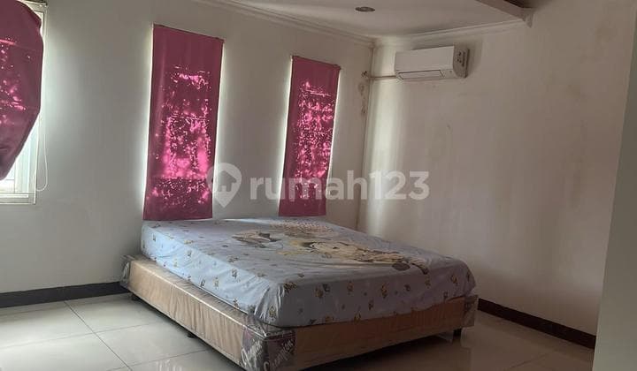 2-Story House 12X22 in Taman Surya 3, Pegadungan Kalideres, Good Condition, Negotiable.