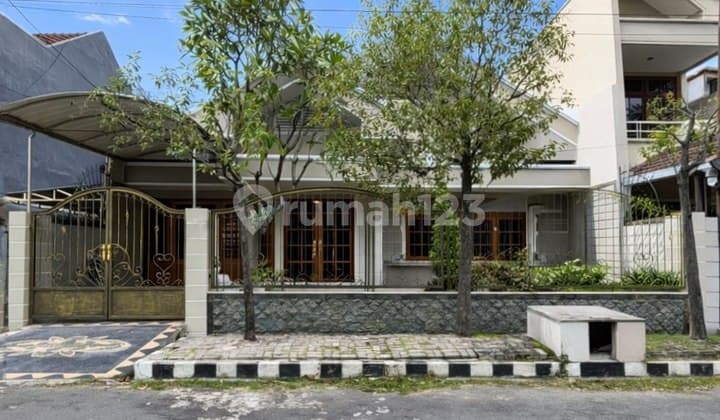 Rumah Dharmahusada Permai Strategis Siap Huni