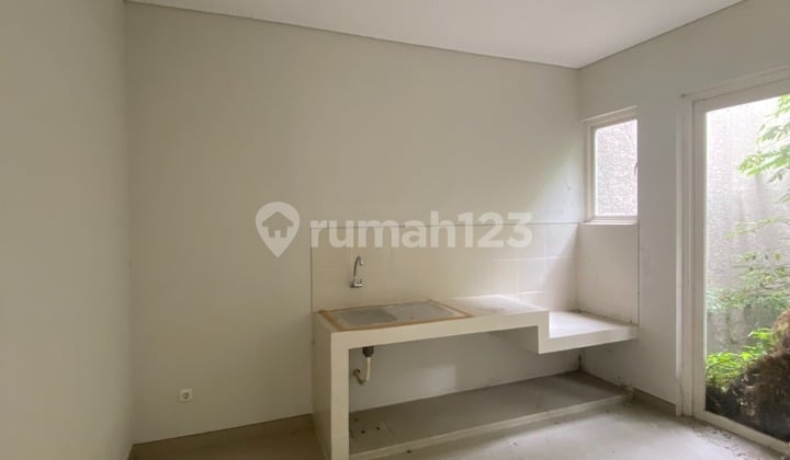 For Rent New Unfurnished House in Greenlake Citraland Housing