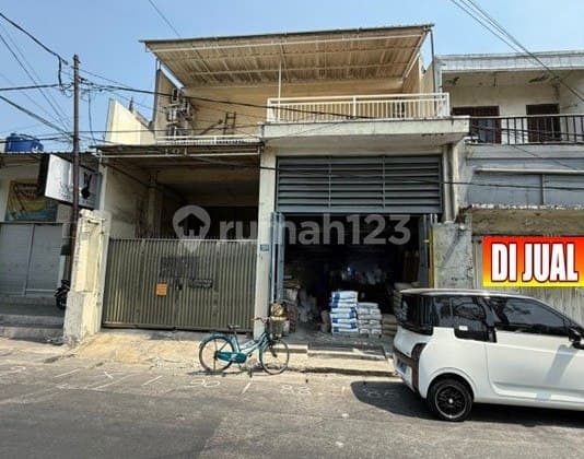 Toko & Kos Aktif di Raya Semolowaru STRATEGIS