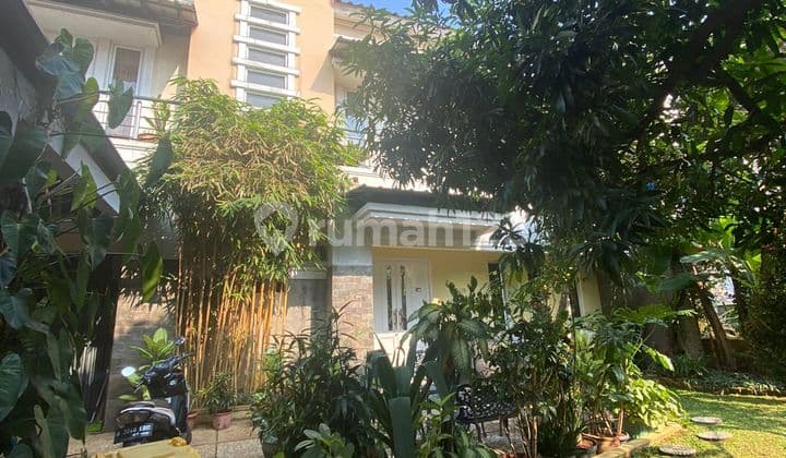 Raffles cibubur rumah modern mewah dan luas