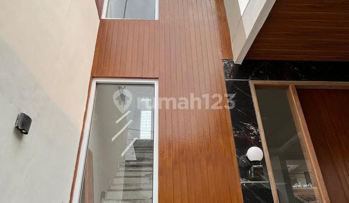 Rumah Siap Huni Dan Bagus Bintaro Sektor 9