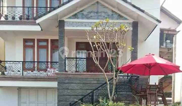 Dijual Villa Siap Huni di Istana Bunga Lembang Bandung Hunian Asri, Aman dan Nyaman Lokasi Strategis dan Akses Mudah