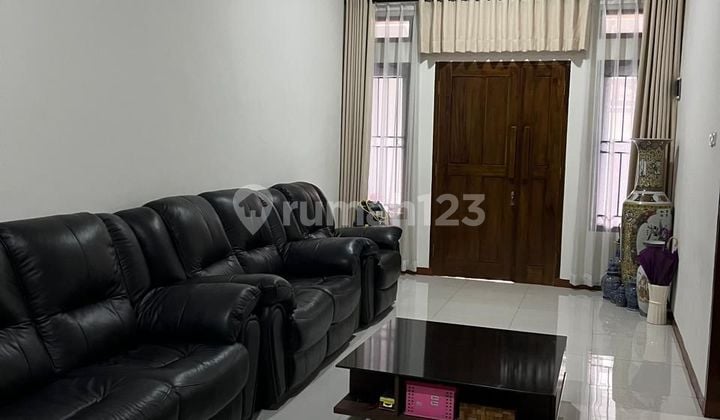 Disewakan Rumah 2 Lantai di Sayap Sukajadi Bandung Full Furnished Hunian Nyaman dan Lokasi Strategis