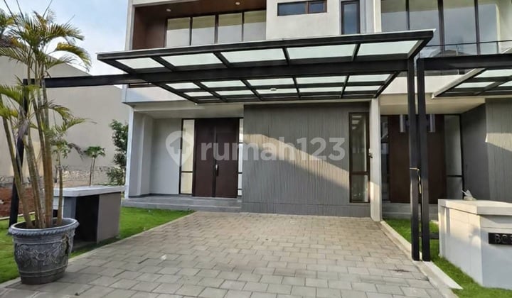 Dijual Rumah Primary, Mewah,minimalis Modern 3 Lantai, Mezzanine, 3 Kamar Tidur, 3 Kamar Mandi, Pemandangan Pantai, Row Jalan 3 Mobil, Free 3 Ac, 2 Waterheater, Kanopi, Smart Door Lock