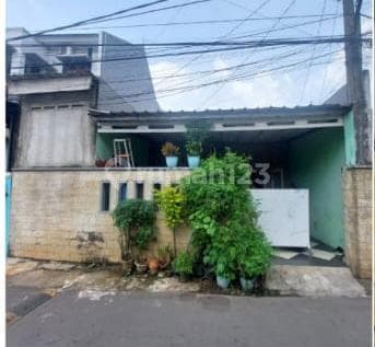 For Sale House on Jl. H Nasir Duren Sawit East Jakarta