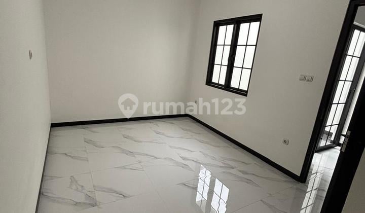 Rumah Siap Huni Hanya 5 Menit ke Stasiun Commuter Line Pondok Ranji