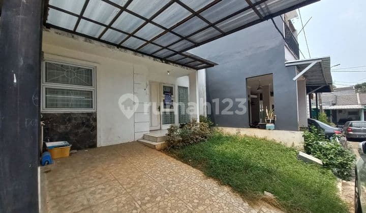 Rumah 1.5 lantai, semi furnished dalam Cluster di Serua, Ciputat.