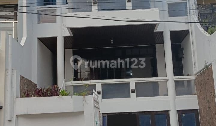 Rumah 2 Lantai Di Kawasan Sarijadi Kota Bandung