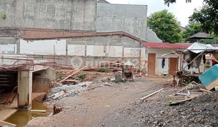 Jual Cepat Tanah Sudah Ada Basement Posisi Hook Di Kemang Selatan