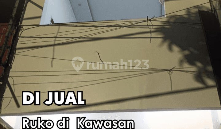 Di Jual Ruko di Kawasan Latumenten Raya, Jakarta Barat 2 Setengah Lantai