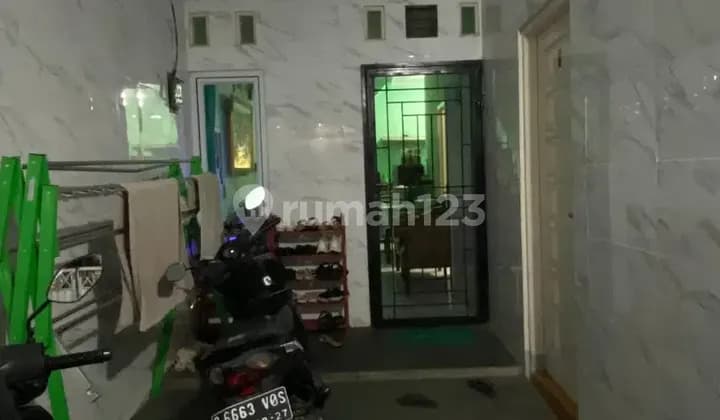 Dijual Rumah 2 Lantai Cipondoh Perumahan Griya Kenanga Tangerang Siap Huni