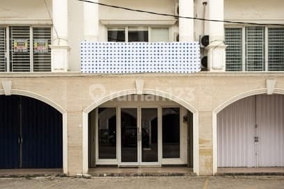 Cepat Ruko Rich Palace Meruya, Penyewa Sudah Menanti.