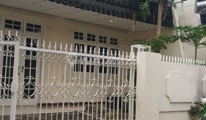 Dijual Cepat Rumah Bendungan Hilir, Jakarta Pusat