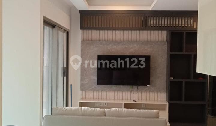 Furnished 2 bedrooms south quarter apartment for rent