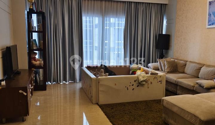 Furnished 3 bedrooms the capital residence for rent