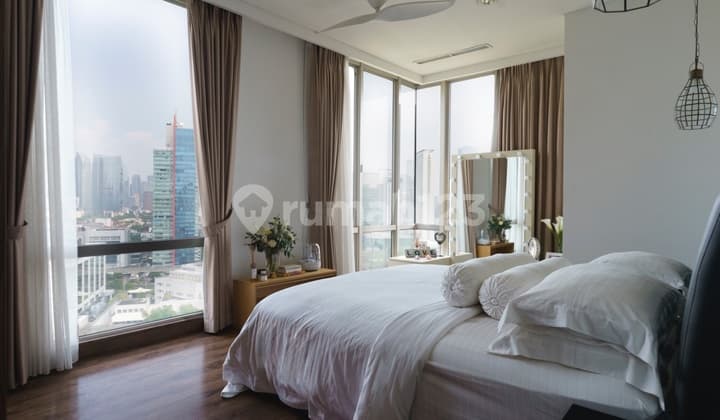 Furnished 3 bedrooms the elements apartment for sale