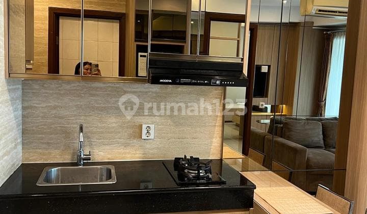Furnished 1 bedroom thamrin executive apartment for sale