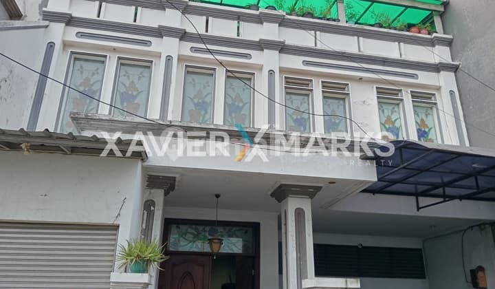 Dijual Rumah 3 Lantai di Cengkareng Barat