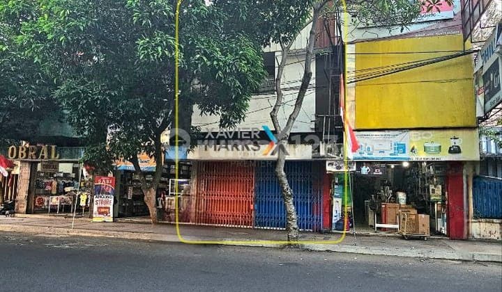 Ruko Siap Huni di Poros Jalan Sw Pranoto Dekat Pasar Besar, Klojen Malang