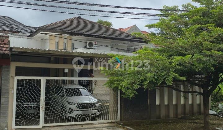 Rumah Semi Furnished di Boulevard Bukit Dieng, Sukun Malang