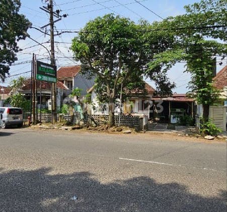 Land Calculation House in the City Center on Bromo Street, Klojen Malang.