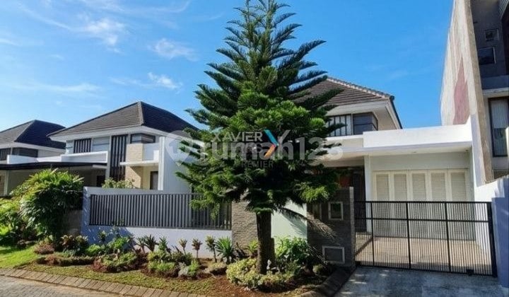 Rumah Modern 1 Lantai Semi Furnished di Istana Dieng, Malang