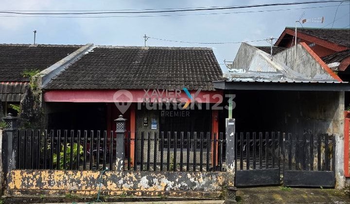 Rumah di Raya Oro Oro Ombo, Perumahan Batu Permai, Batu