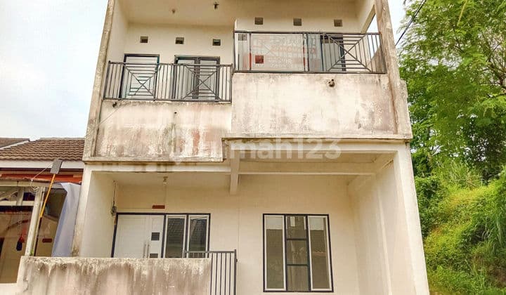 House 2 Floors Facing North Near Parung Terminal Assisted by KPR J-47029