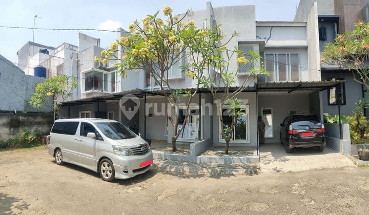 Rumah LT 120 Terawat 12 Menit ke Pintu Tol Ciputat 1 Hadap Selatan J35796