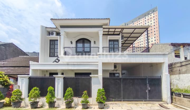 Land 137 House Near Bintaro Jaya Xchange Mall, 2 Floors, East Facing, J39185