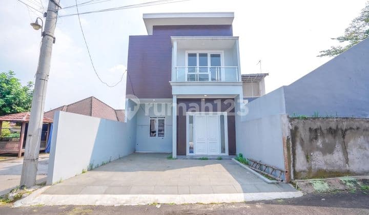 LB 250 House Ready to Occupy 15 Minutes to Mitra Keluarga Jatiasih Hospital J-26017