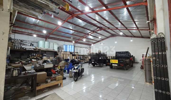 Ruko di Karang Tengah Ciledug Tangerang