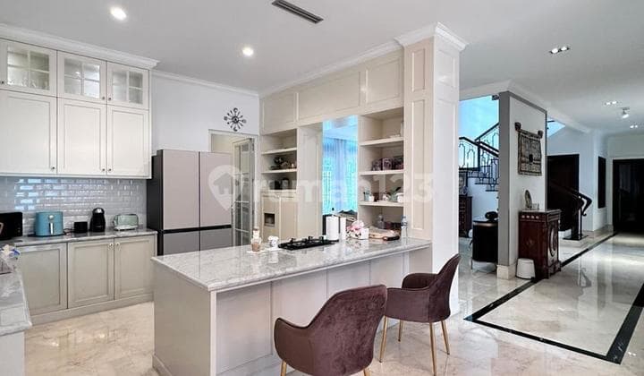 For Sale House in DPR Kav Ciganjur, Jagakarsa, South Jakarta