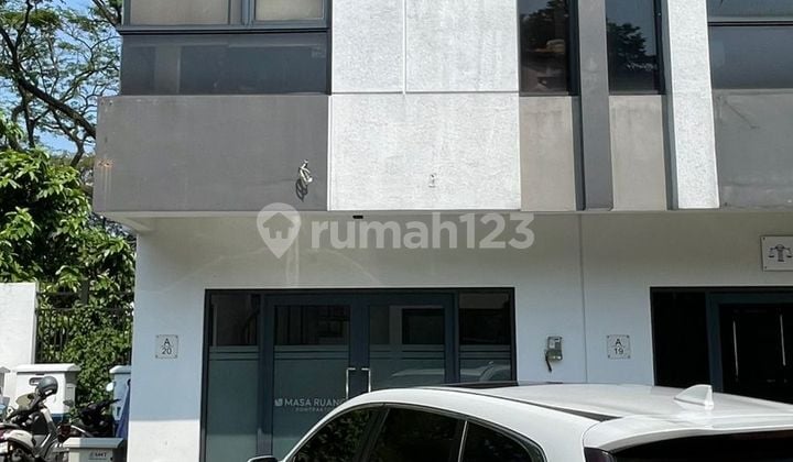 Ruko Strategis Hook BSD