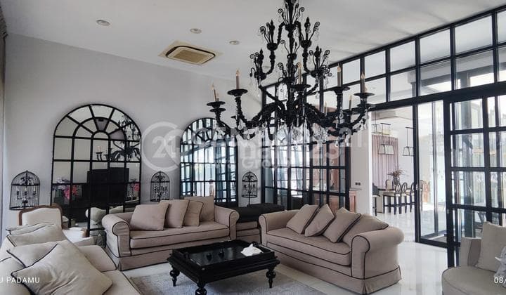 Dijual Rumah Bangunan Kokoh Bisa Dijadikan Usaha Rumahan di Radio Dalam Jakarta Selatan