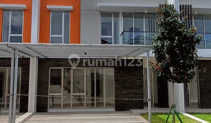 Rumah 8X10 di Pantai Inda Kapuk Bersih dan Terawat