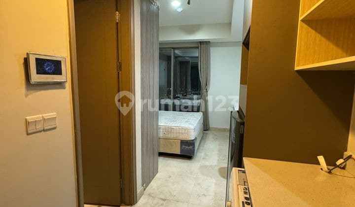 Apartemen Gold Coast di Pantai Indah Kapuk Tipe Studio Furnished