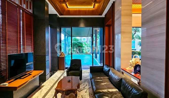 Rumah Mewah di Pantai Mutiara Pluit Full Marmer View Laut