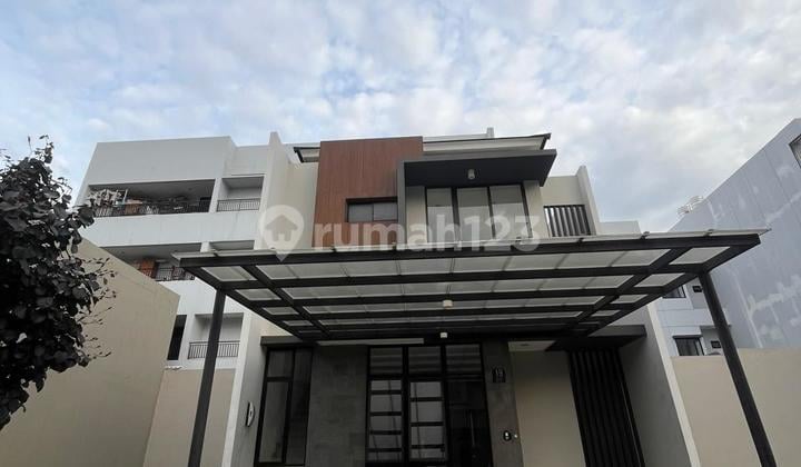 Rumah 8X15 di Pantai Indah Kapuk 2 Bagus dan Terawat