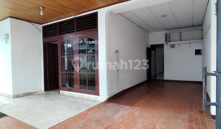 Rumah Nyaman & Tenang di Dalam Cluster Rawamangun, Jakarta Timur