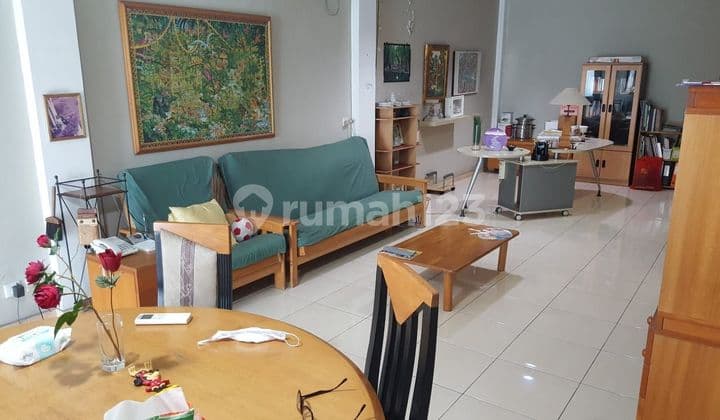 Ruko siap pakai di Mangga Besar (Tersedia 2 unit)