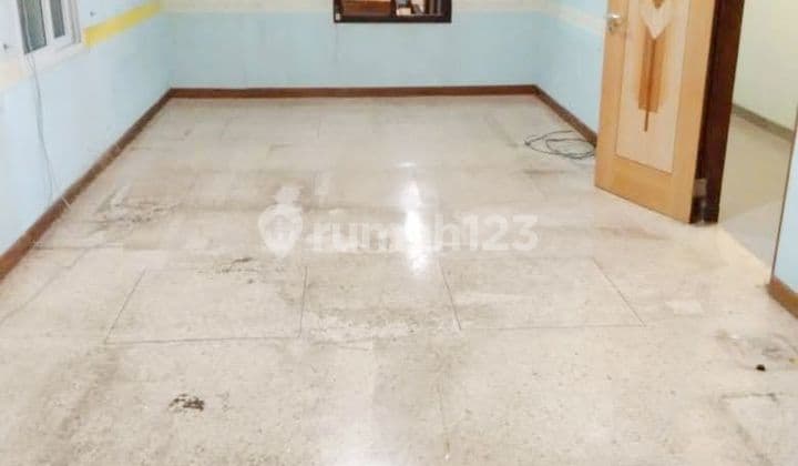 Ruko Gandeng di Pasar Baru Jakarta Pusat