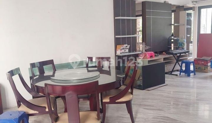 Great Deal Town House Springhill Golf Residence, Kemayoran Jakarta Utara