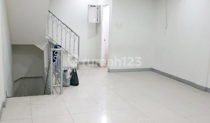 Good Deal Ruko di Mampang Prapatan Raya Jakarta Selatan