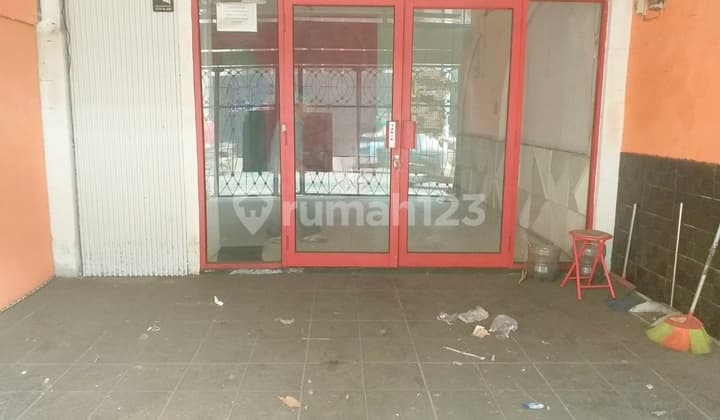 Ruko Ramai Strategis Di Johar Baru, Jakarta Pusat